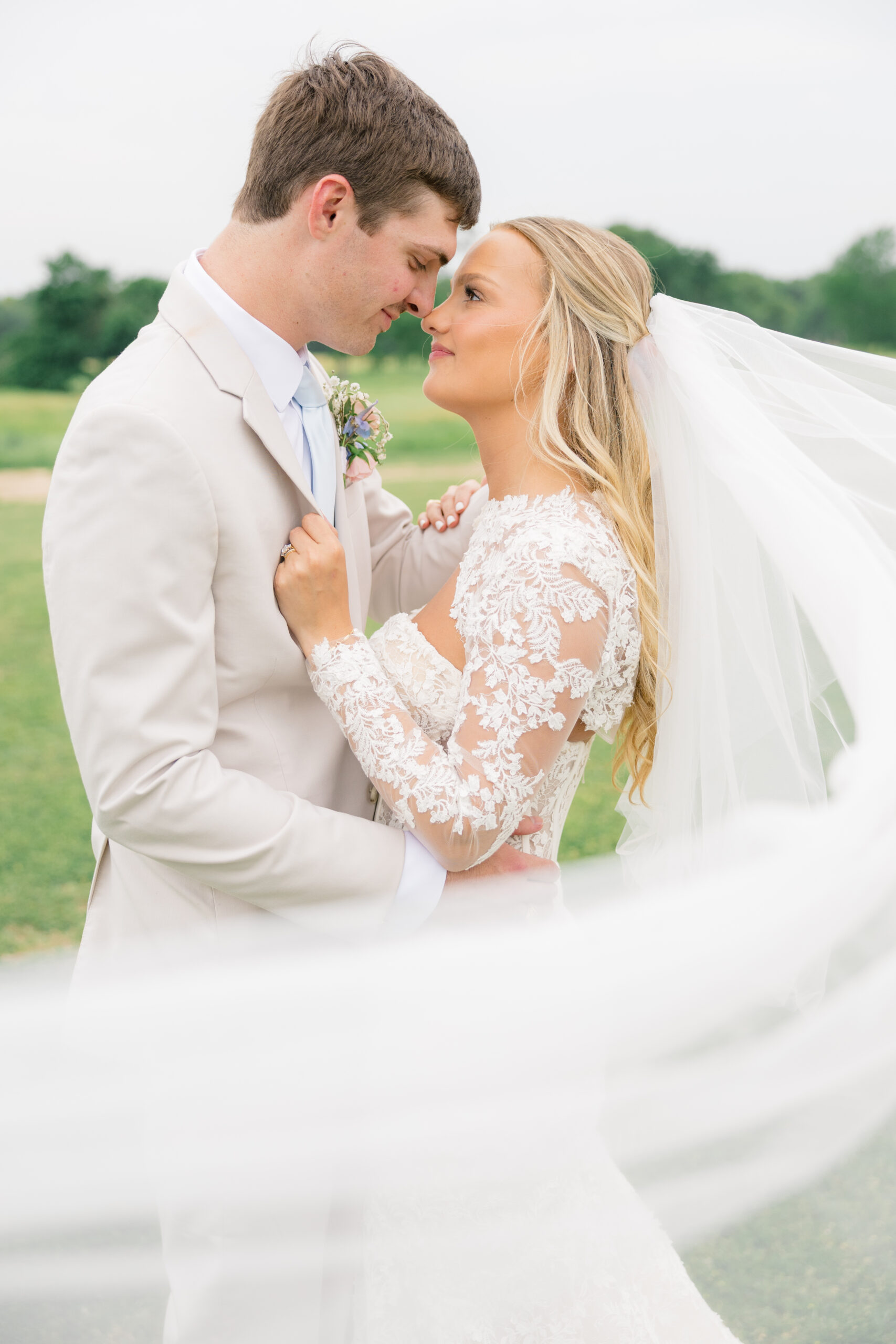 Elegant Spring Wedding at Chandelier Farms